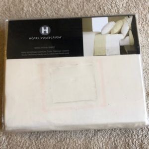 New- King fitted sheet (Hotel Collection-Macy’s)